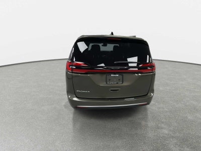 2027 Chrysler Pacifica PACIFICA SELECT