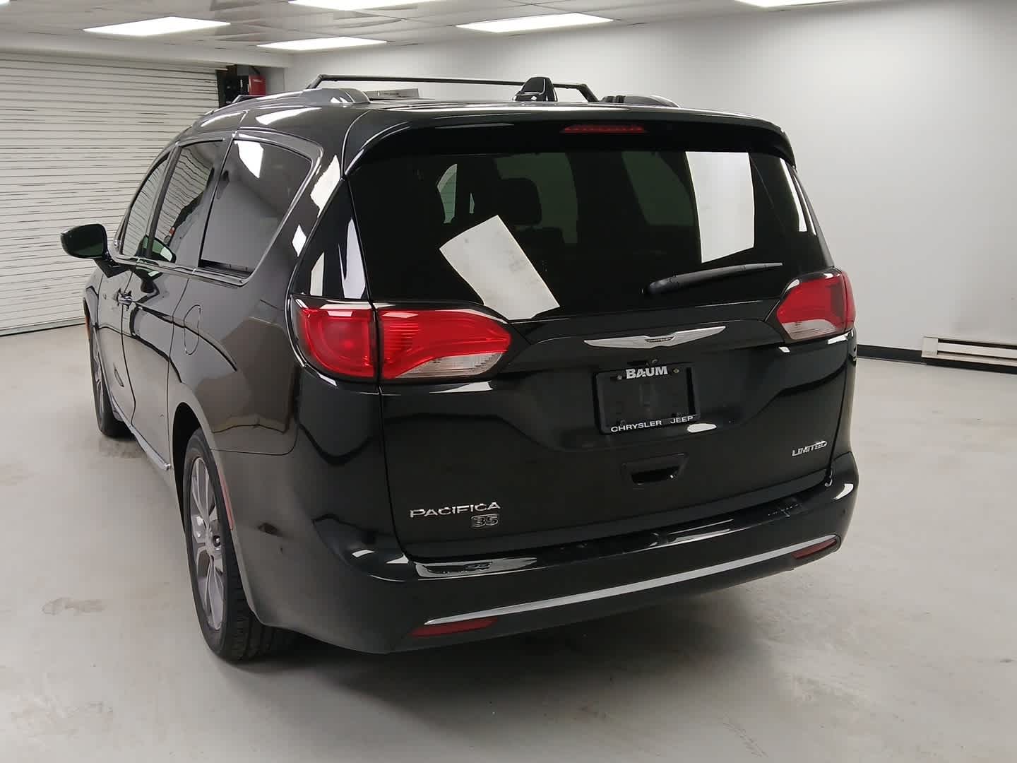 2020 Chrysler Pacifica 35th Anniversary Limited