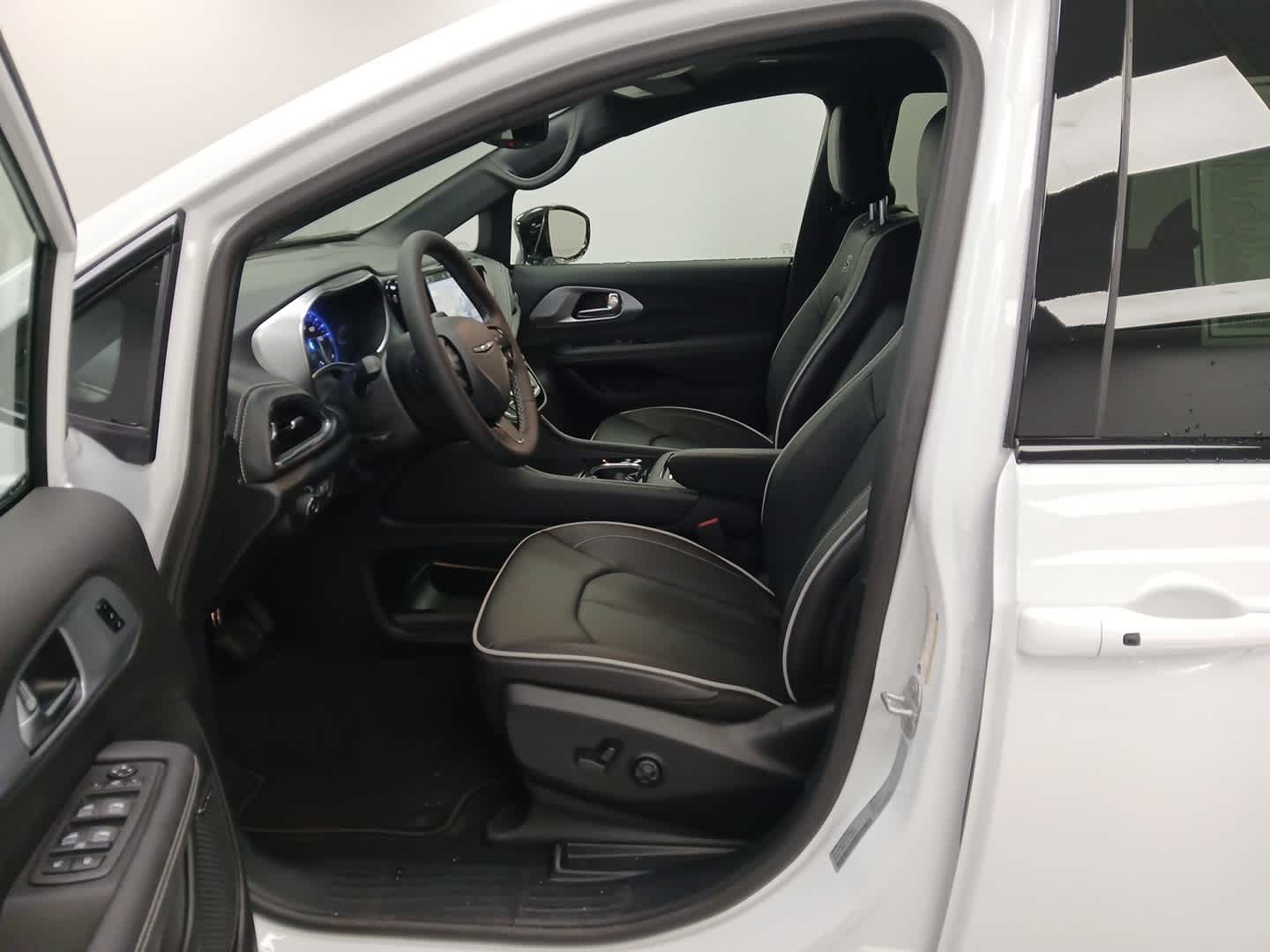 2026 Chrysler Pacifica PACIFICA LIMITED