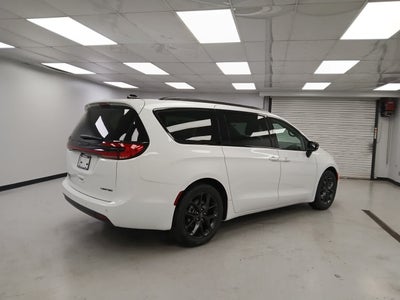 2026 Chrysler Pacifica PACIFICA LIMITED