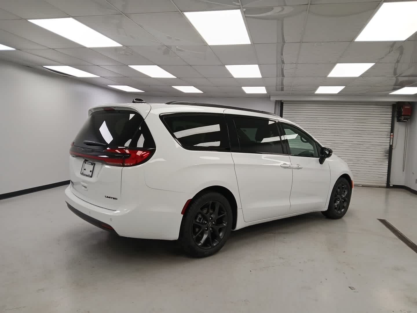 2026 Chrysler Pacifica PACIFICA LIMITED