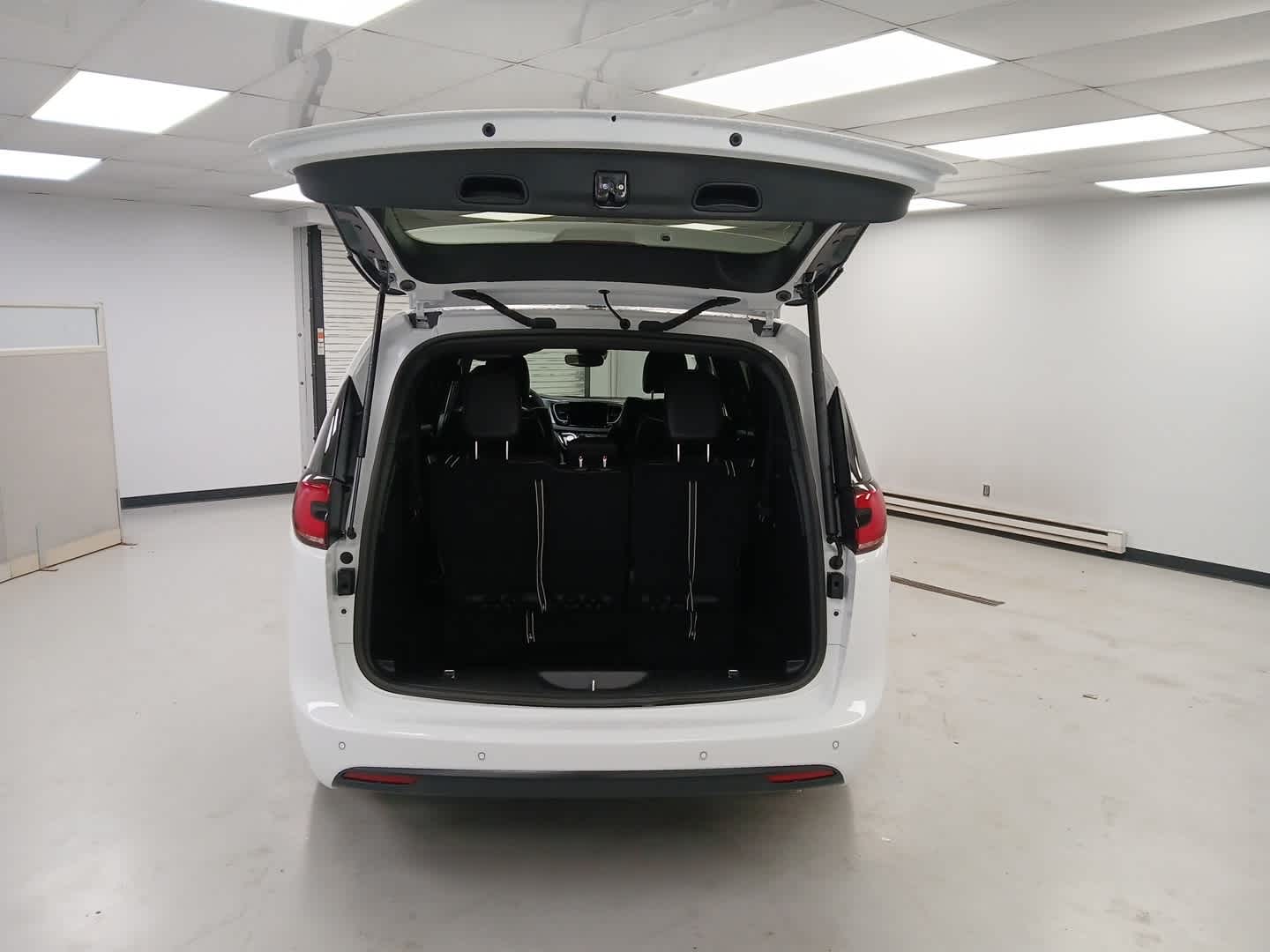 2026 Chrysler Pacifica PACIFICA LIMITED