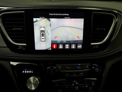 2023 Chrysler Pacifica Hybrid Limited