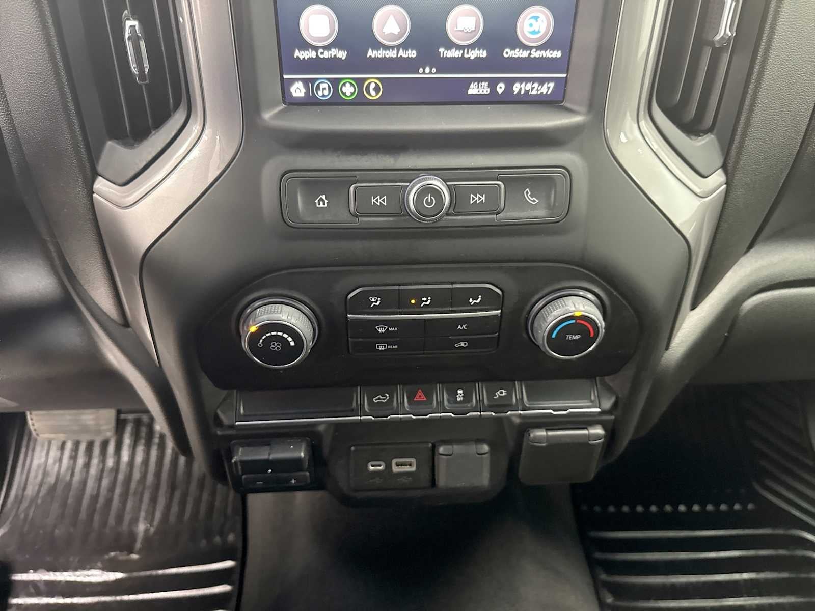 2022 Chevrolet Silverado 2500HD 4WD Crew Cab Standard Bed Custom