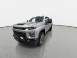 2022 Chevrolet Silverado 2500HD 4WD Crew Cab Standard Bed Custom