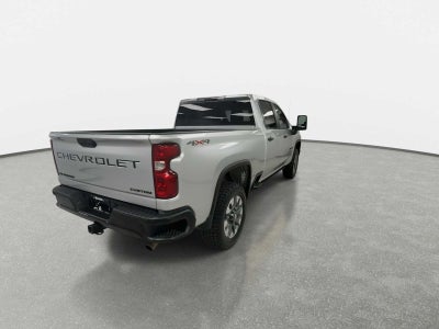 2022 Chevrolet Silverado 2500HD 4WD Crew Cab Standard Bed Custom