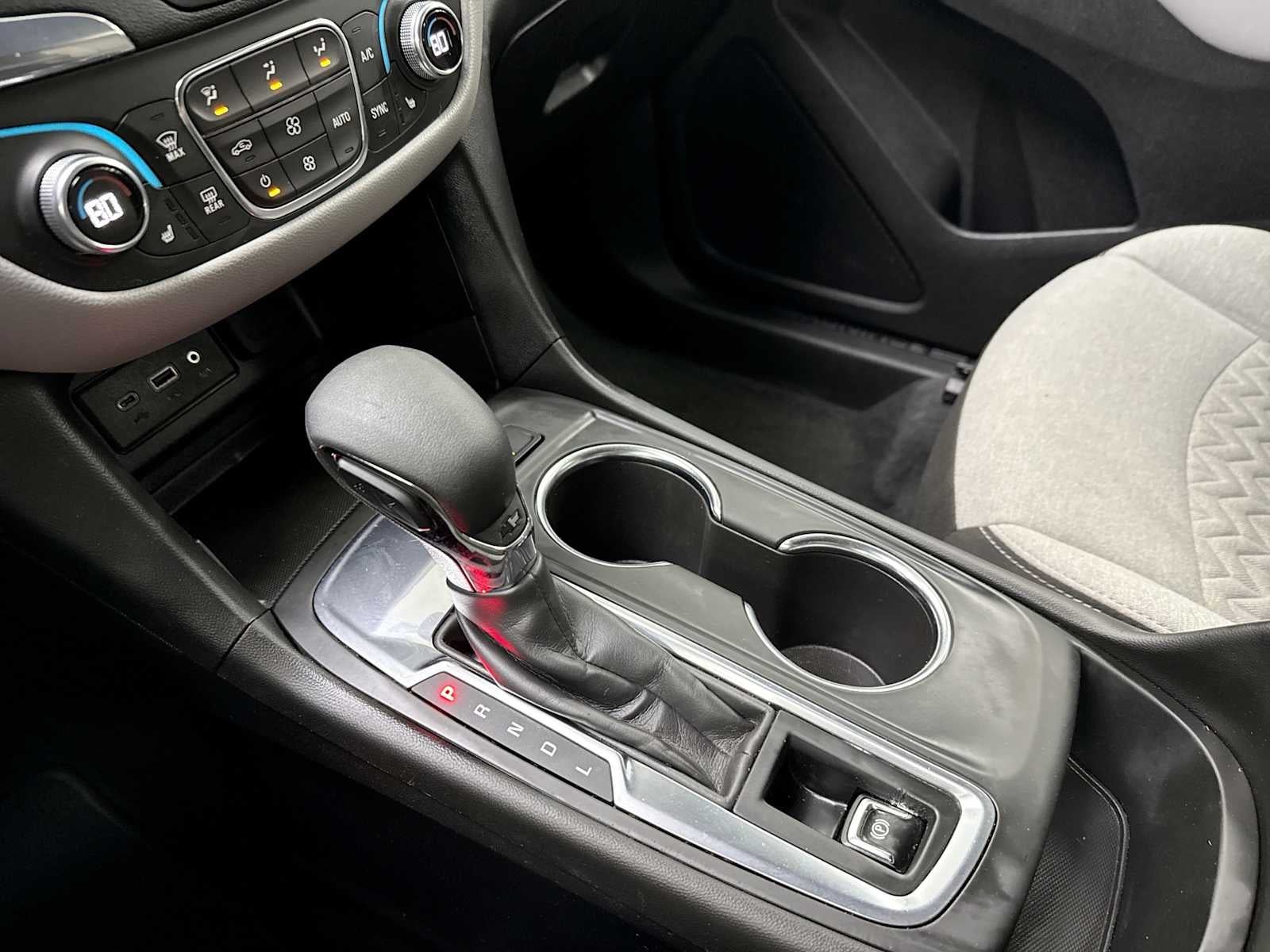 2022 Chevrolet Equinox FWD LT