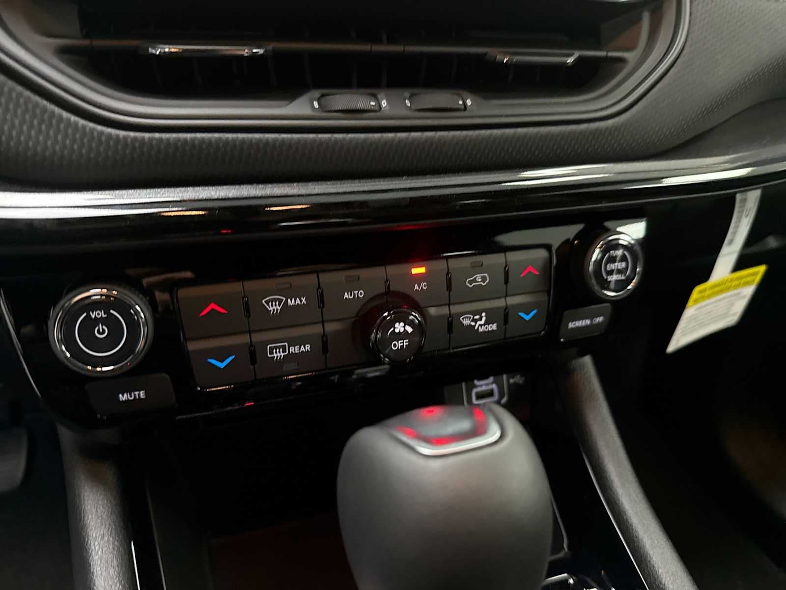 2026 Jeep Compass Limited Altitude - Photo 16