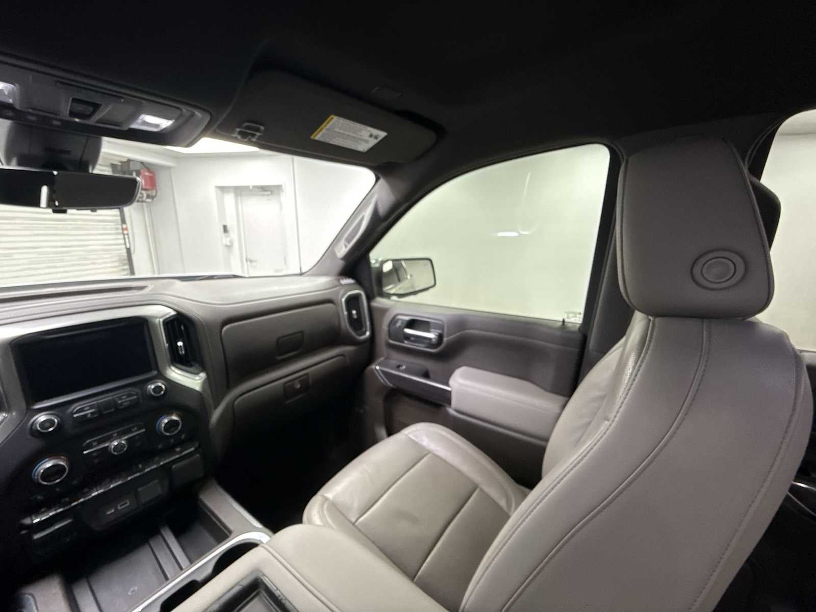 2020 Chevrolet Silverado 1500 4WD Crew Cab Short Bed LTZ