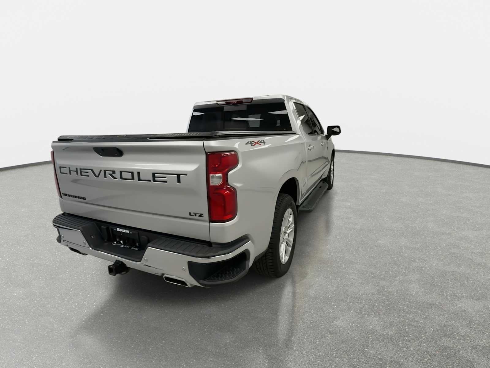 2020 Chevrolet Silverado 1500 4WD Crew Cab Short Bed LTZ