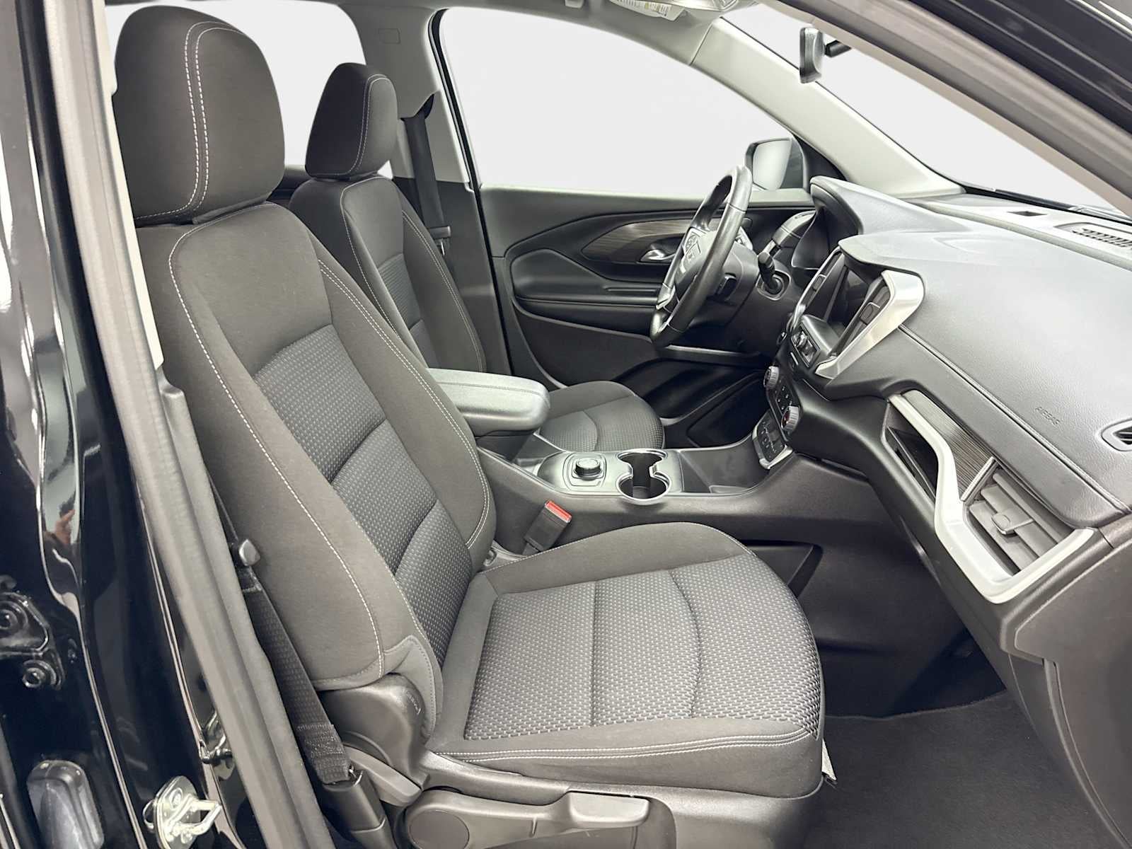 2024 GMC Terrain FWD SLE