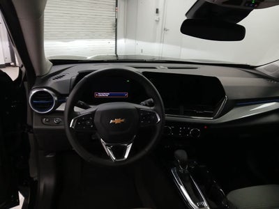 2025 Chevrolet Trax FWD LT