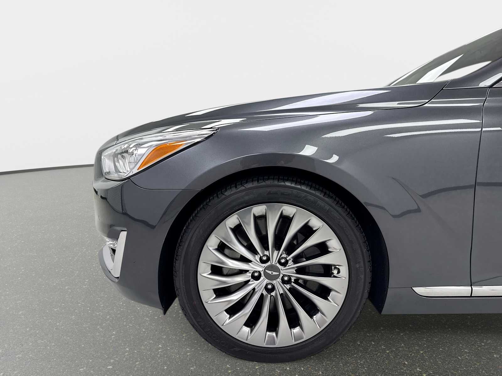 2017 Genesis G90 3.3T Premium