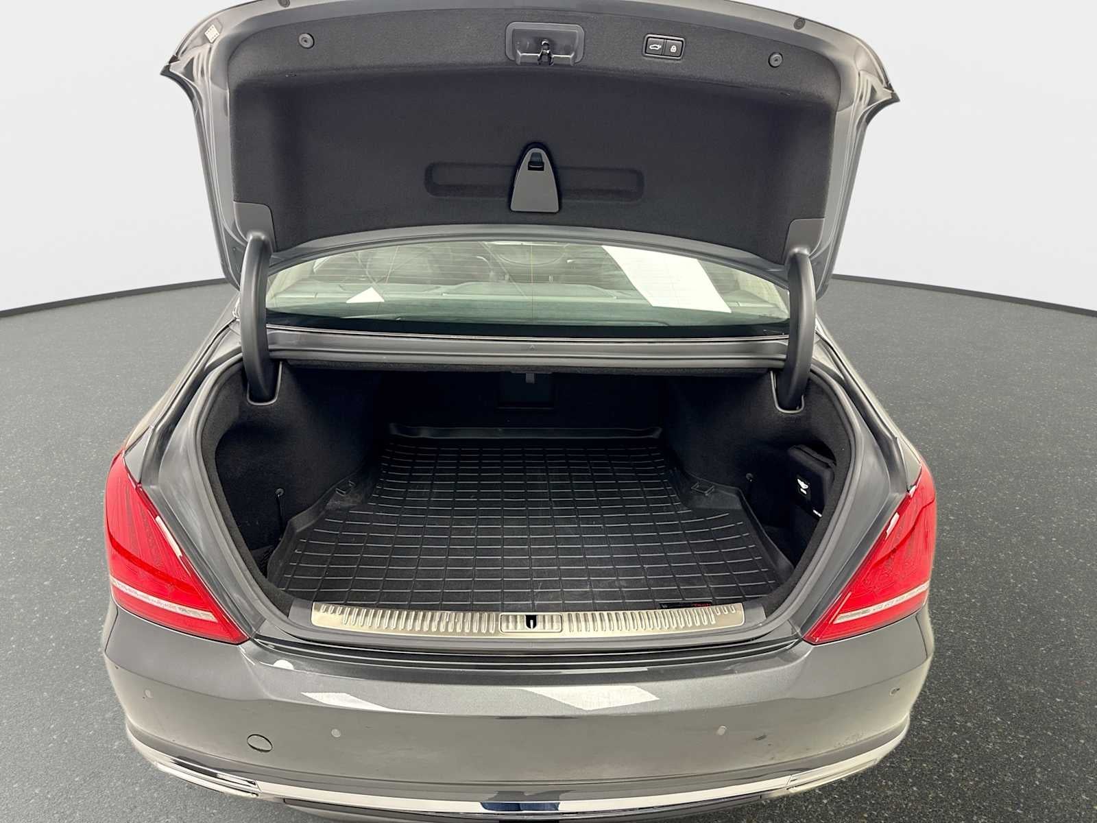 2017 Genesis G90 3.3T Premium