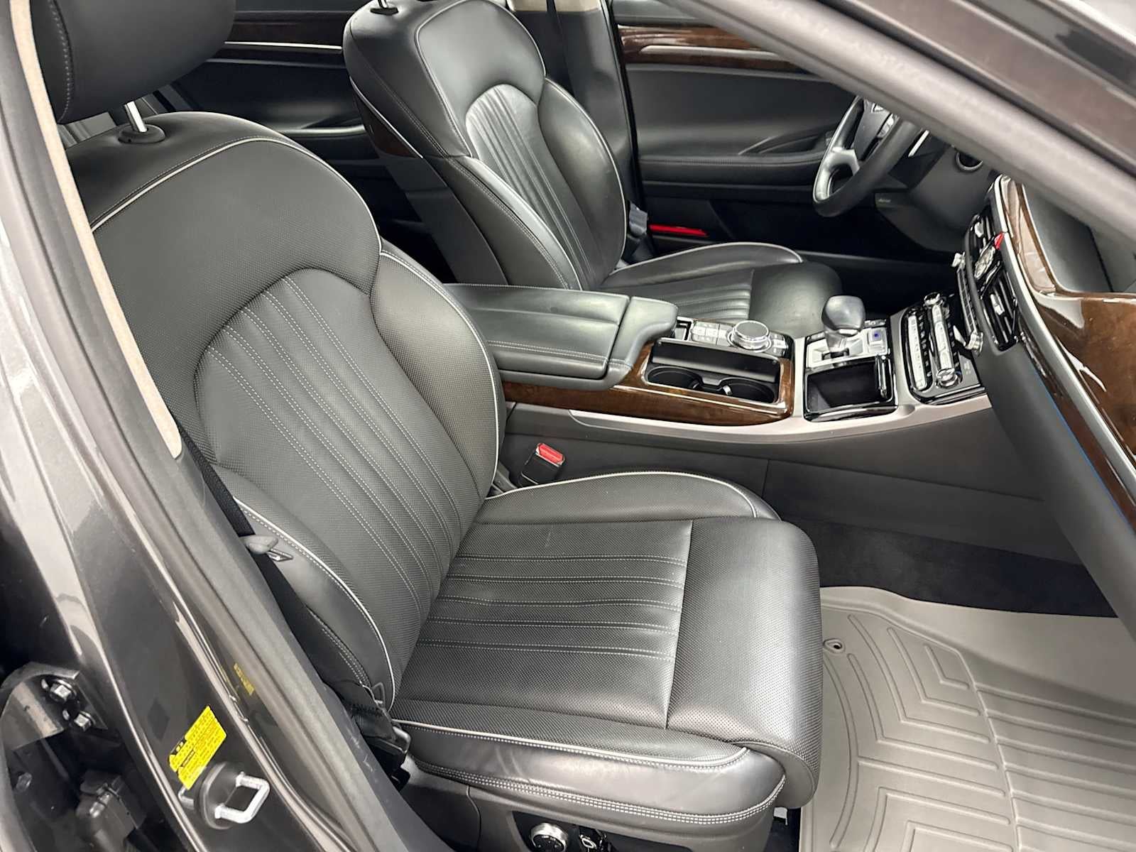 2017 Genesis G90 3.3T Premium