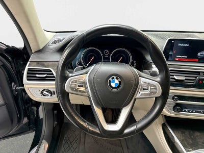 2018 BMW 740i xDrive