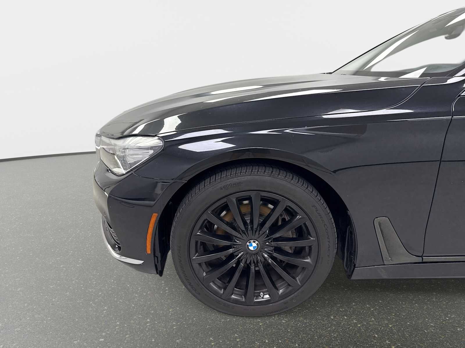 2018 BMW 740i xDrive