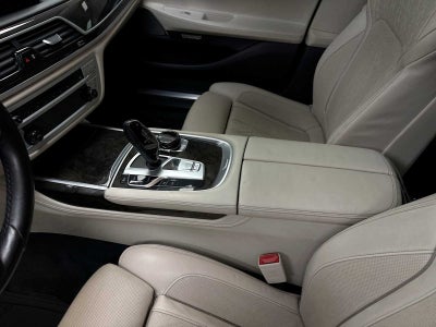 2018 BMW 740i xDrive