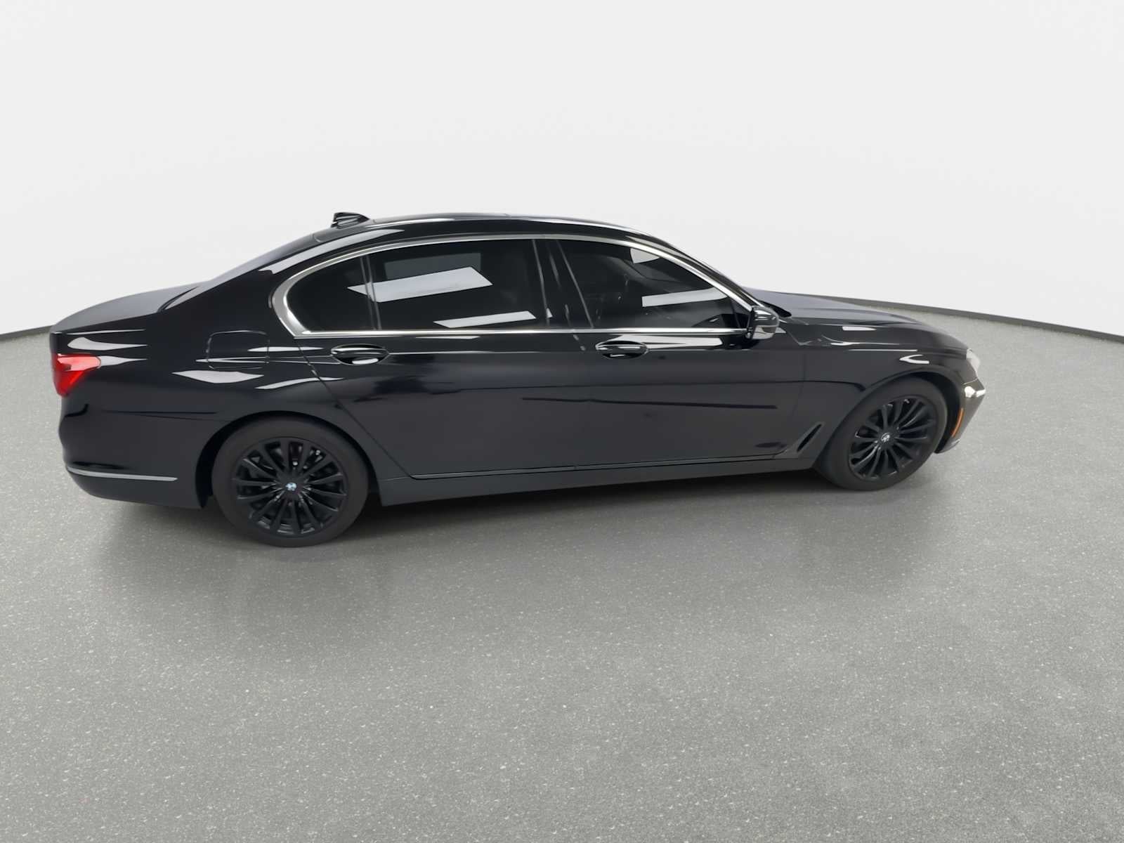 2018 BMW 740i xDrive