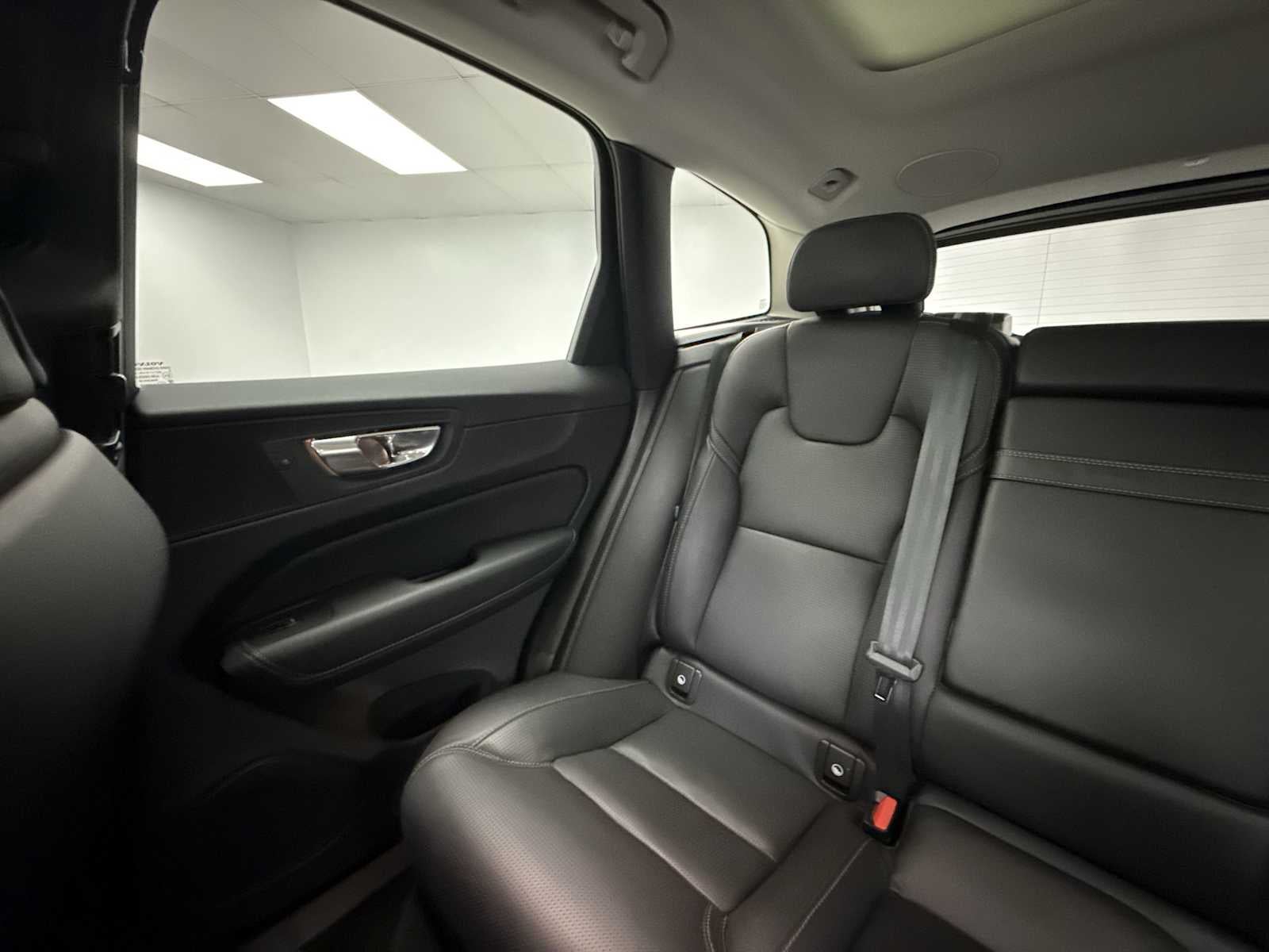 2021 Volvo XC60 T5 Inscription